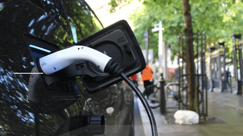 EV and EV Charging Incentives in the UK: A Complete Guide - EV charging incentives in the UK are a hot topic for businesses and individuals who want to switch to an EV or electrify their corporate fleet. We prepared this detailed guide to help you easily find all available options to subsidize your transition to electric vehicles.